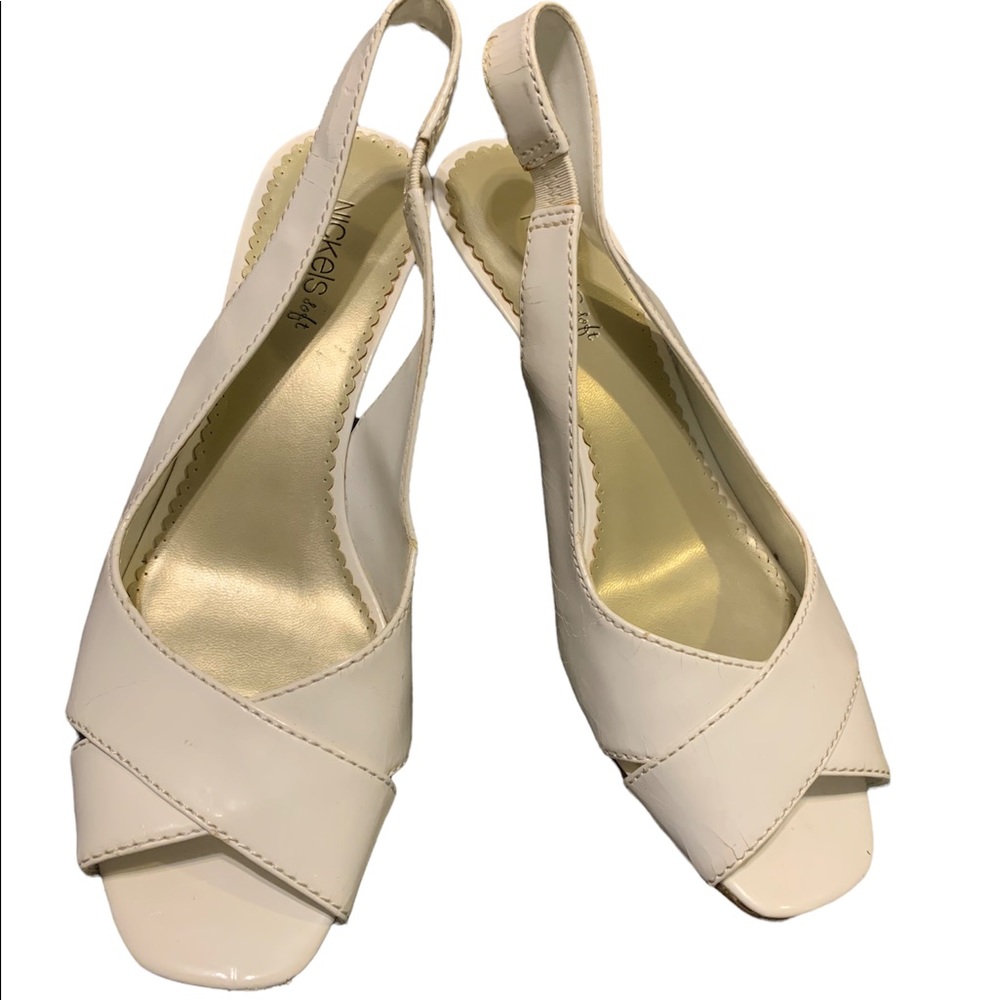 Dress sandals
